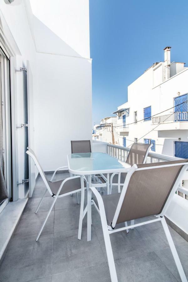 Lux 'N Comfort Apartments Tinos Exterior photo