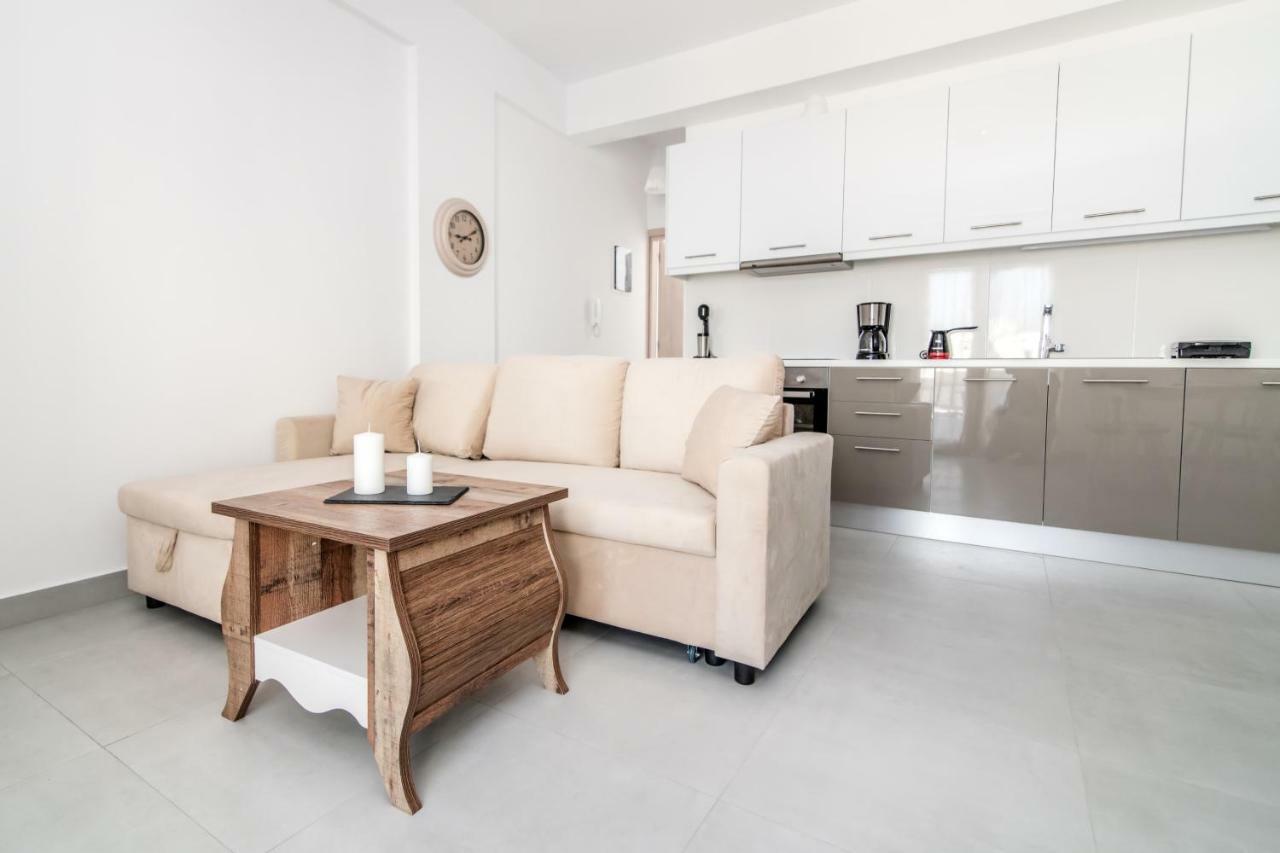 Lux 'N Comfort Apartments Tinos Exterior photo