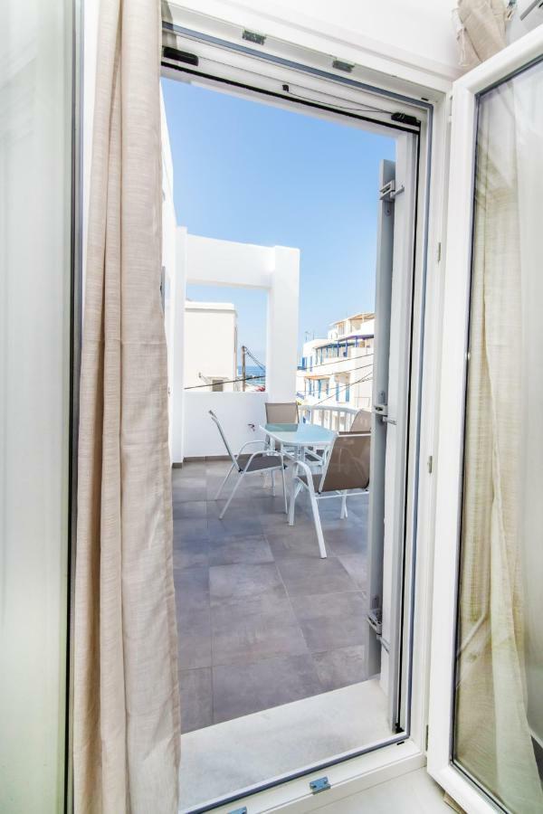 Lux 'N Comfort Apartments Tinos Exterior photo